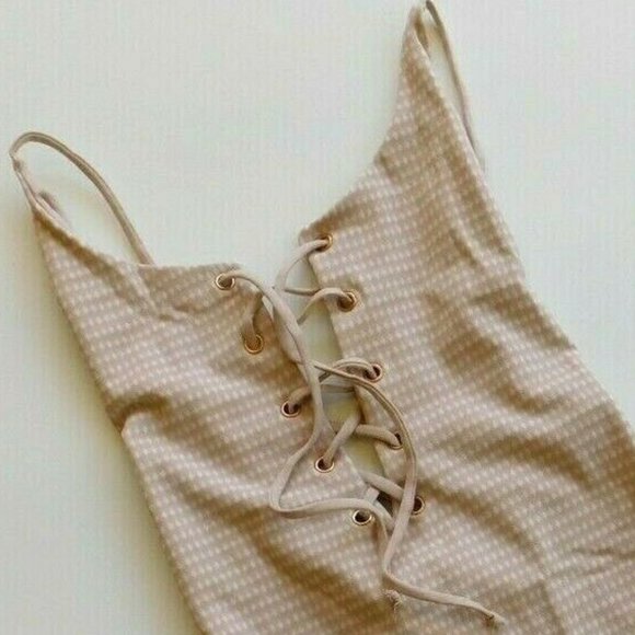 TAVIK Monahan textured seashell lace - Picture 2 of 3